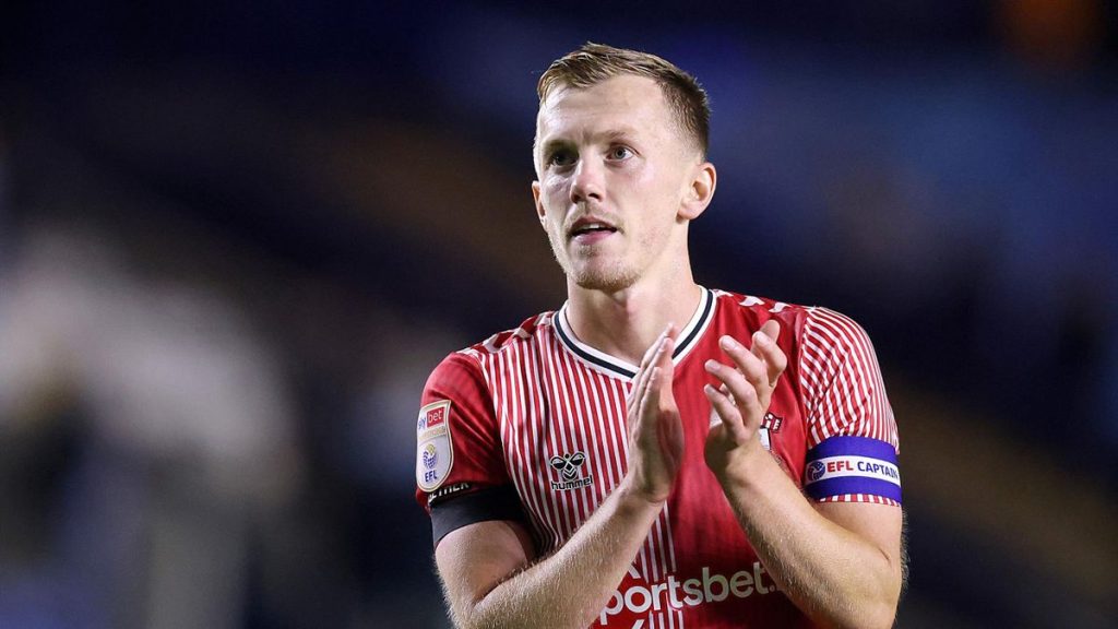 West Ham sign Southampton midfielder Ward-Prowse