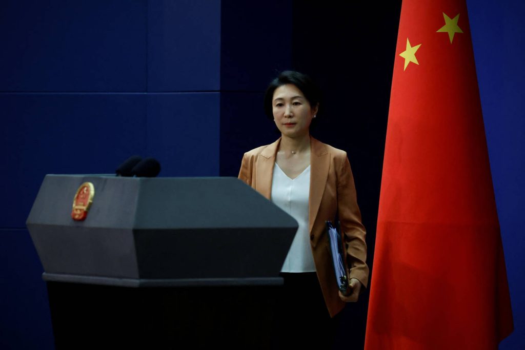 China warns U.S. not to get involved in its problems with Philippines