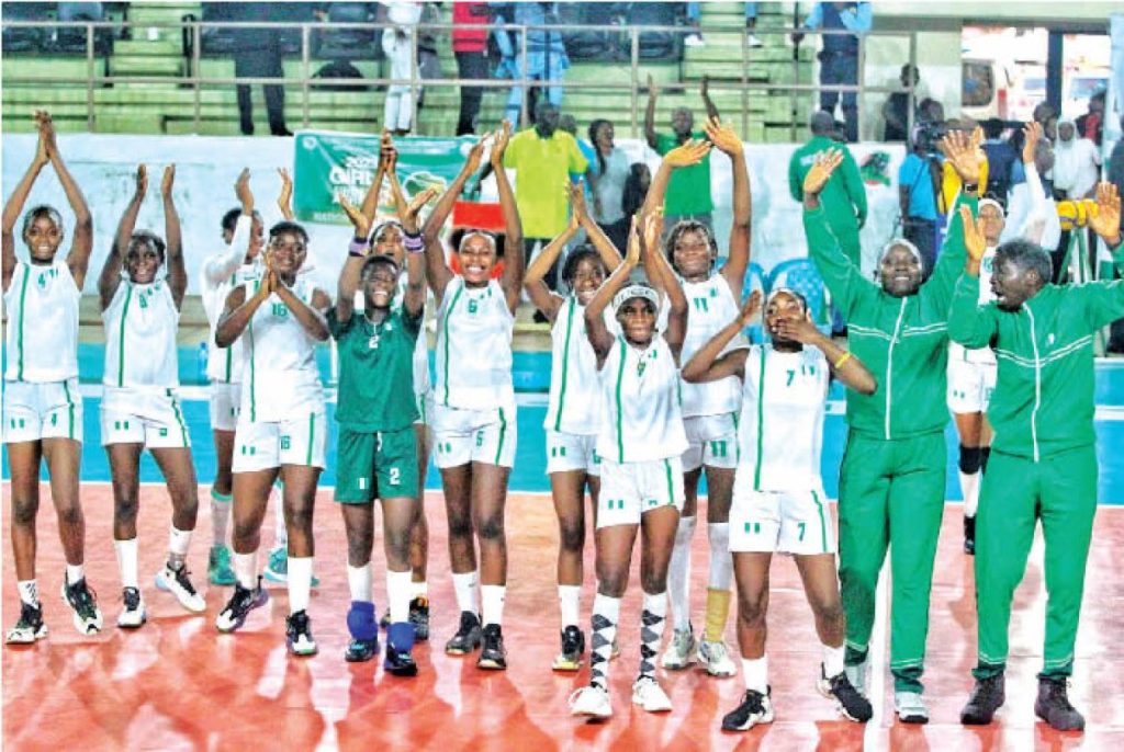 Nigeria beat Cameroon 3-1 in U-17 Volleyball, coast to semi final